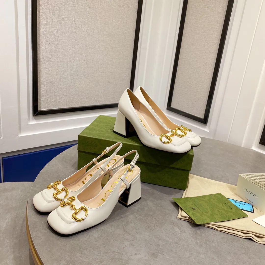 👟👟Ex-factory price 480👟👟 Gucci 〰️2023 early spring horsebit series ✔️ Square toe thick heel shoes/back empty sandals ✔️ This series combines the classic horsebit design, fashionable and versatile ✔️Upper: imported lambskin upper/sheepskin lining ✔️Original 1:1 molded hardware ✔️Italian imported cowhide bottom ✔️Heel height: 2.5cm/7.5cm ✔️Size: 34-40